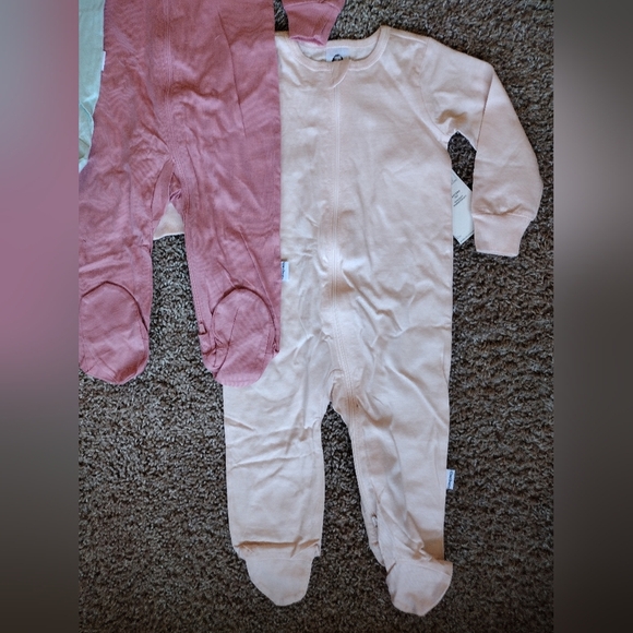 Gerber One Piece Pajamas Set Pink, Light Blue, Light Pink NWT - Picture 4 of 12